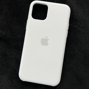 Apple iPhone 11pro case never used (white)